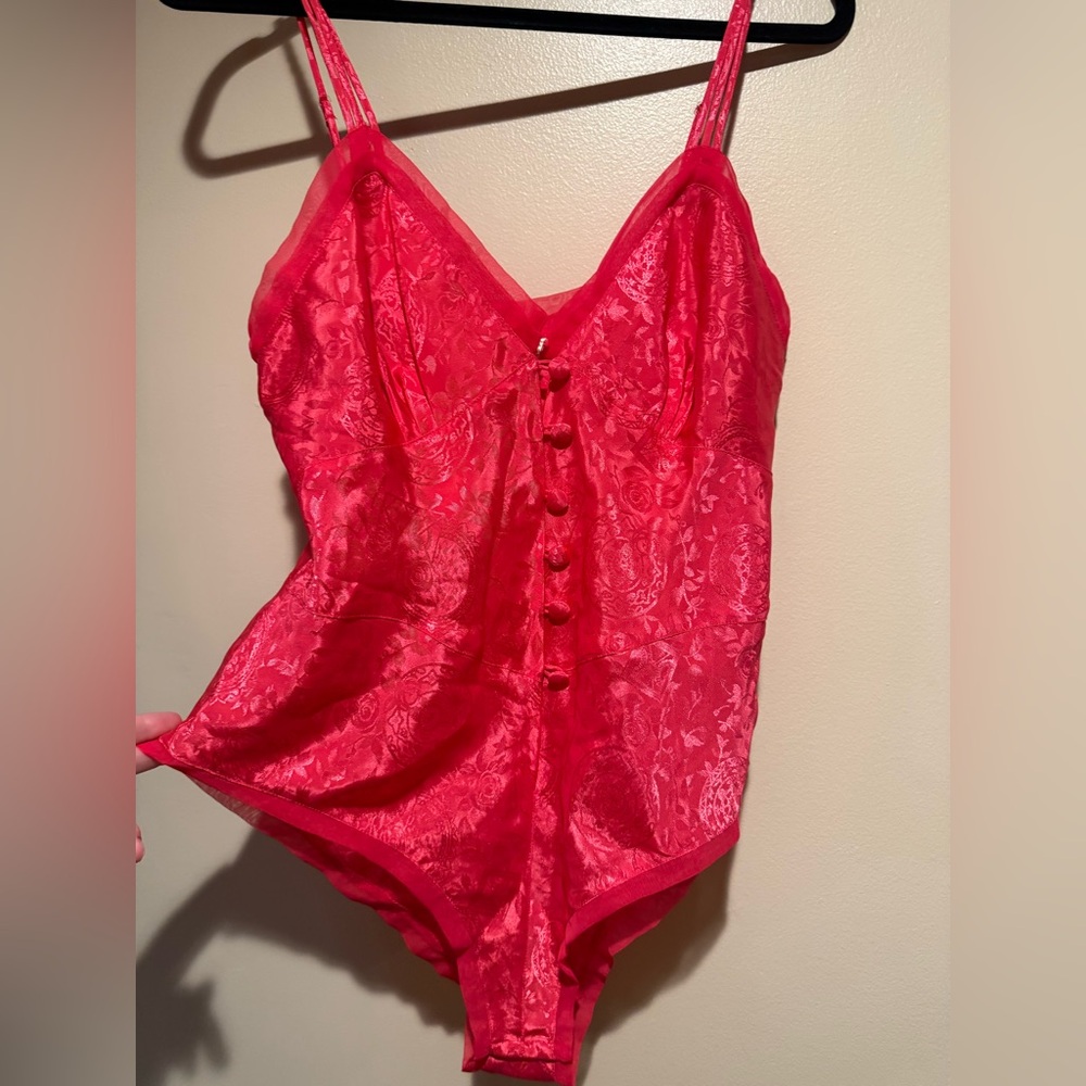 Vintage Victoria's Secret Gold Label Teddy Red Satin Bodysuit Size medium